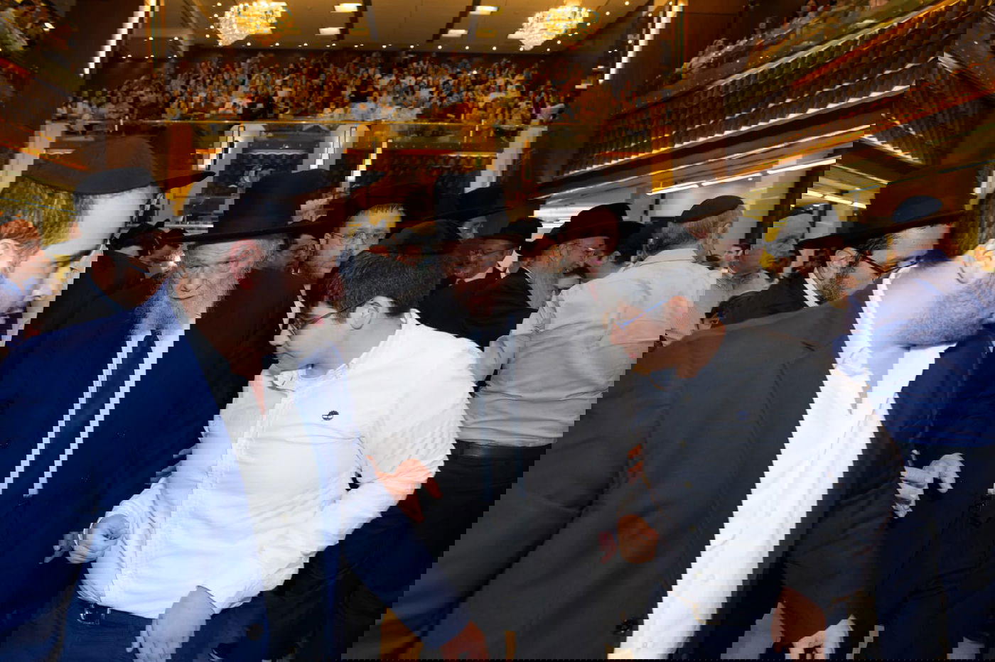 תיעוד מסע גדולי ישראל לדרום אמריקה