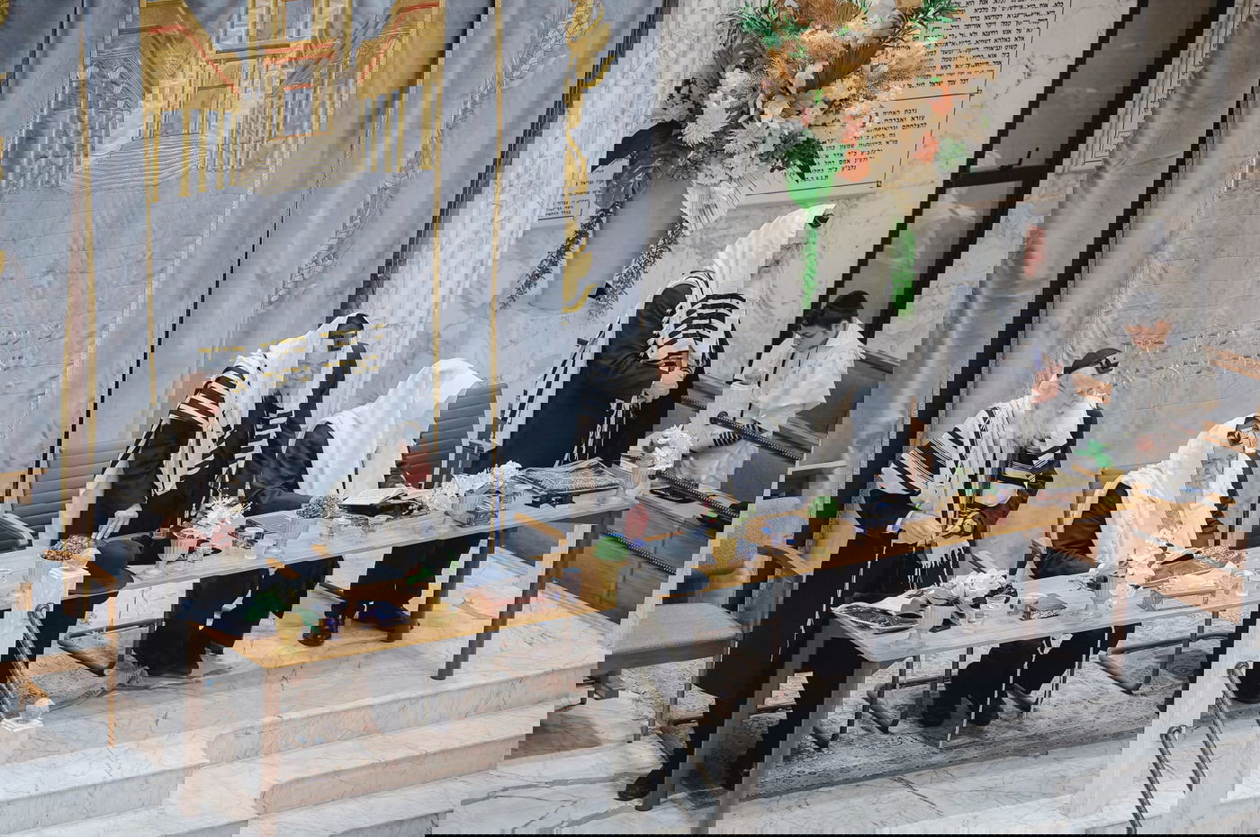 תיעוד מסע גדולי ישראל לדרום אמריקה