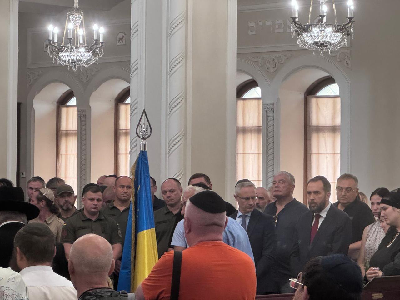 בנו המאומץ של הרב אסמן שנפל בדונייצק - הובא למנוחות