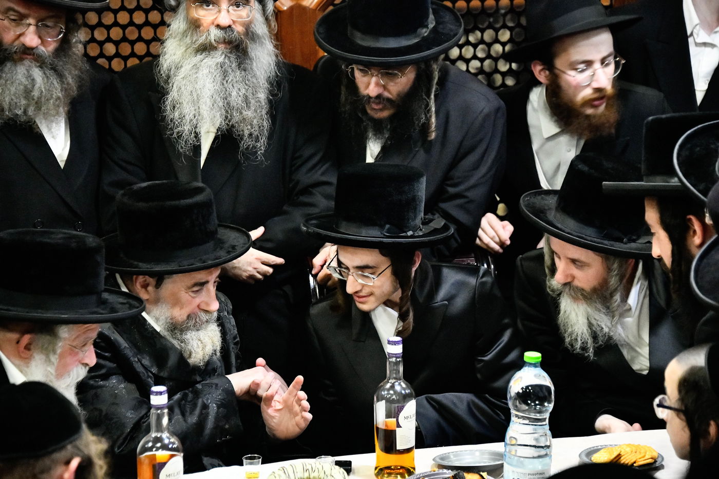 שמחת אירוסי בת האדמו"ר מרחמסטריווקא ספרינג וואלי