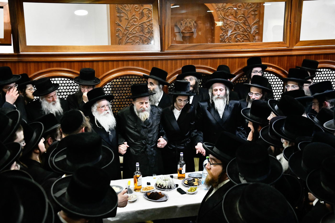 שמחת אירוסי בת האדמו"ר מרחמסטריווקא ספרינג וואלי