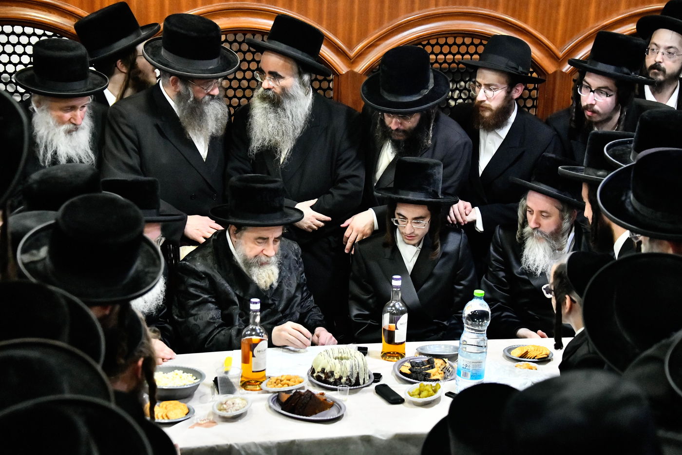 שמחת אירוסי בת האדמו"ר מרחמסטריווקא ספרינג וואלי