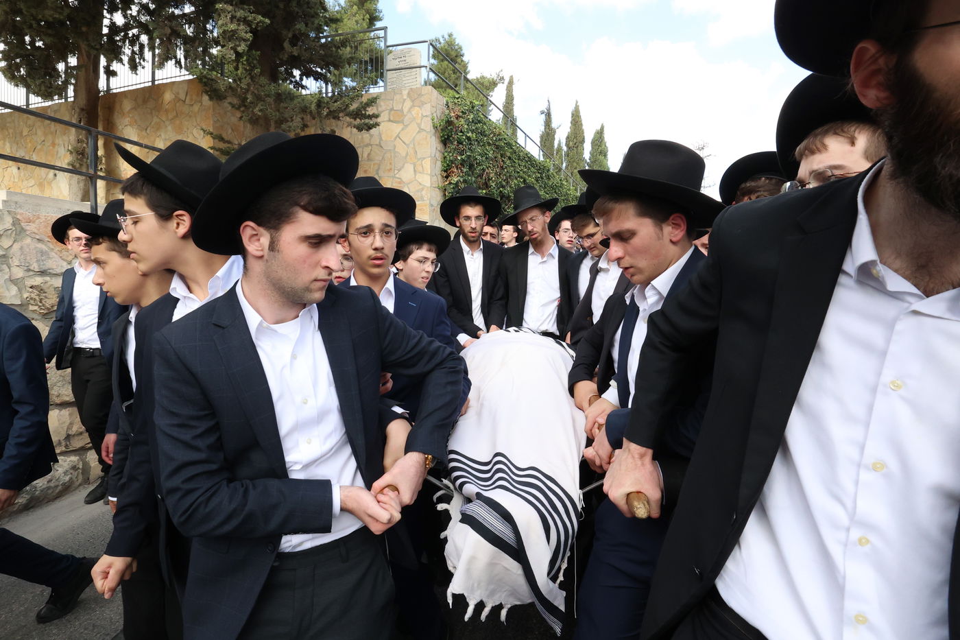 תיעוד מהלווית הגר"ש רבר זצ"ל