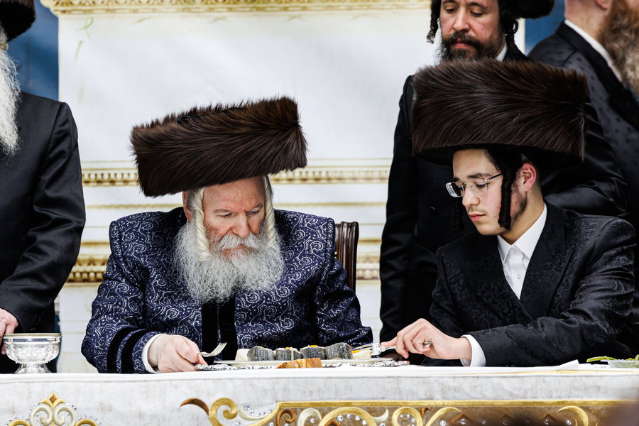 שמחת השבע ברכות לנכד האדמו"ר מבאבוב
