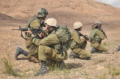 לוחמי צה"ל באימונים בבסיס 