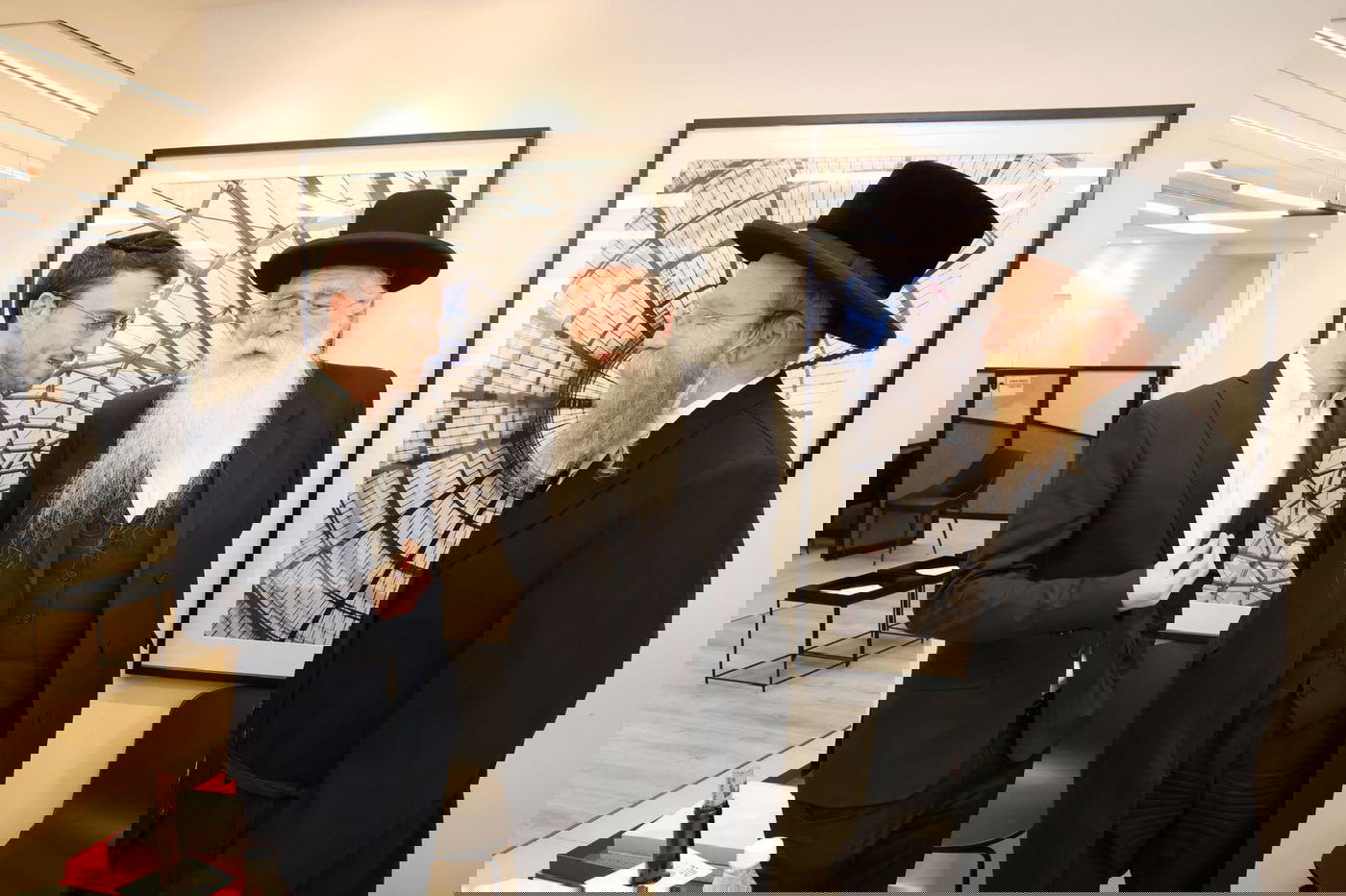 חניכת סניף בנק הפועלים במרכז המסחרי החדש הקארדו