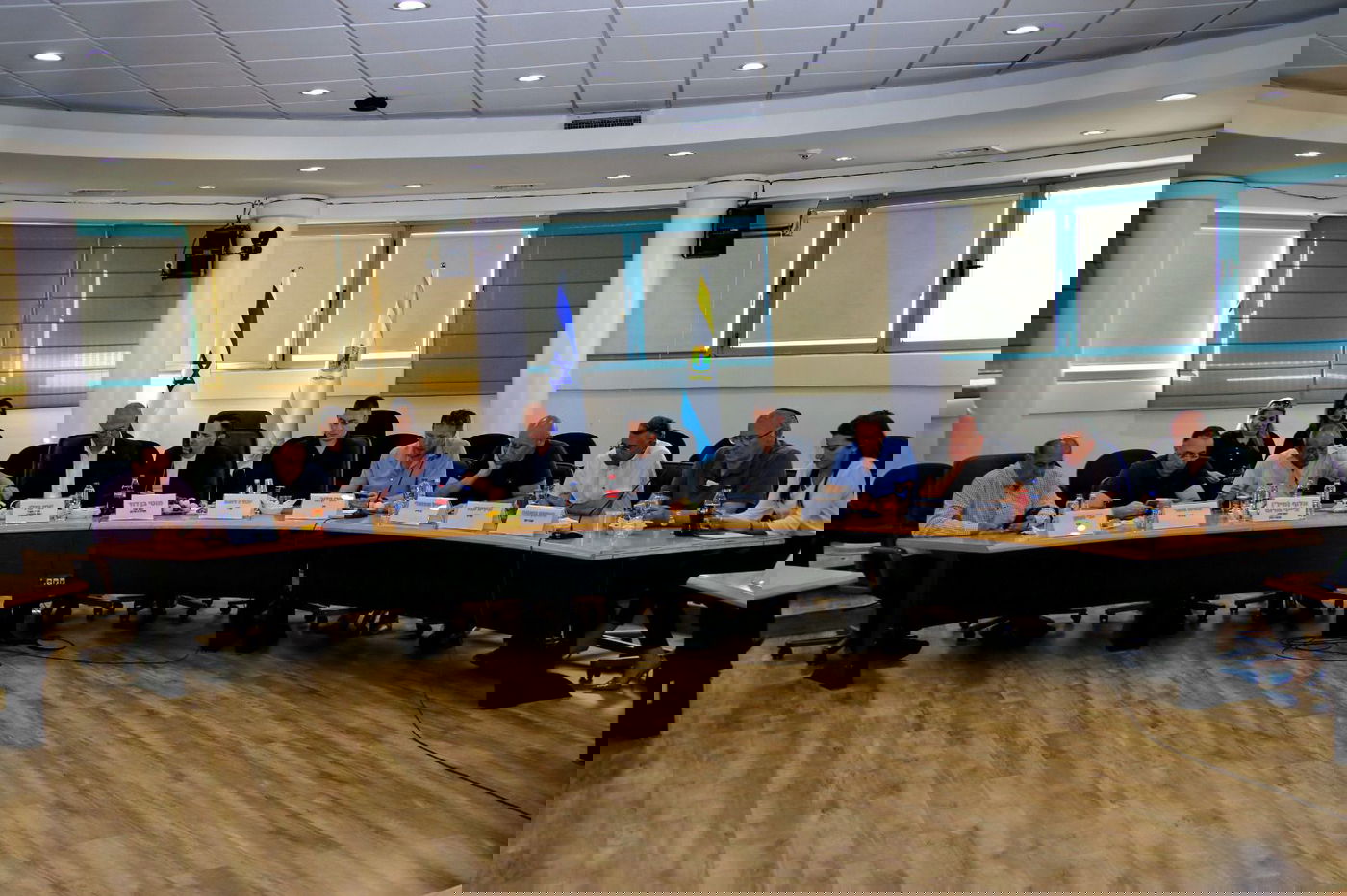 "מחויבים לייצר וודאות"; מנכ"ל משרד רה"מ והפרויקטור נפגשו עם ראשי הרשויות בקו העימות