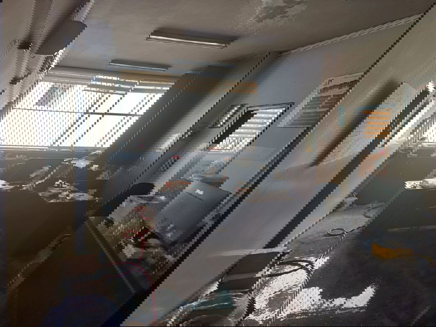 השריפה בבית הספר ברחוב האדמו"ר מגור בבני ברק