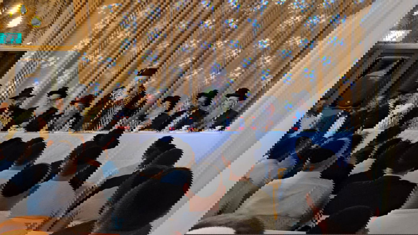 בצל המטחים הכבדים: מסע 'אלול' של הראשון לציון בצפון ובדרום