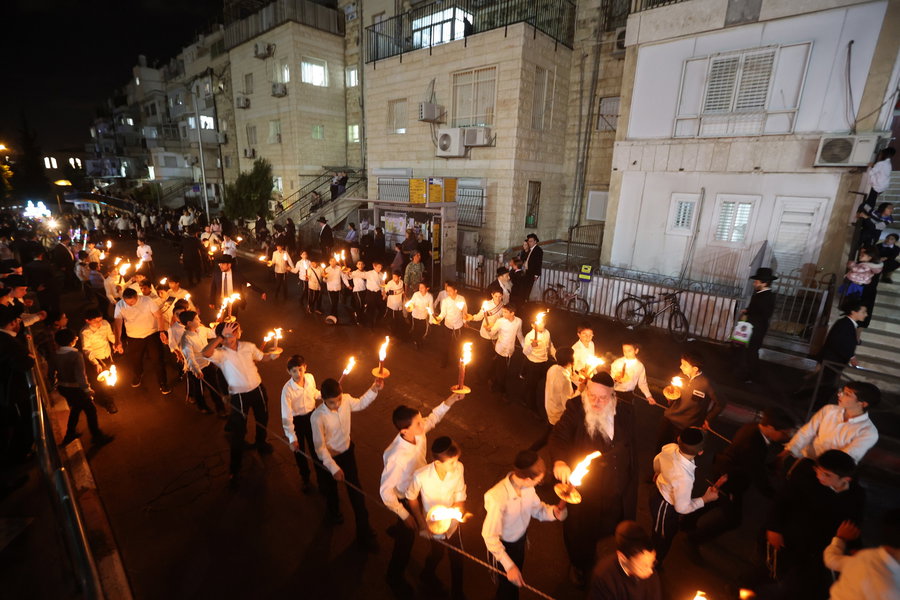 הכנסת ספר תורה ב'סוכת דוד'