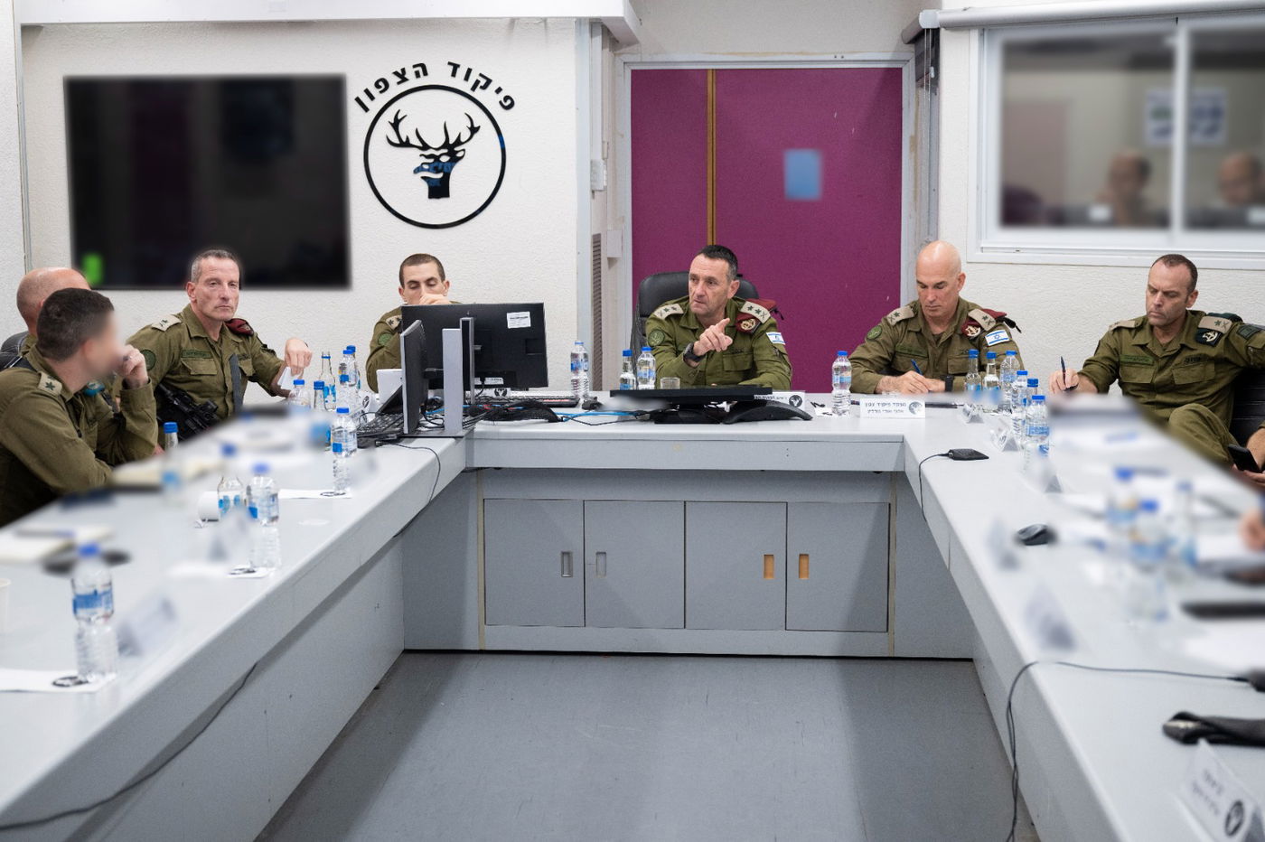 הרמטכ"ל בדיון ביטחוני בקריה, האם יפרוש בקרוב?