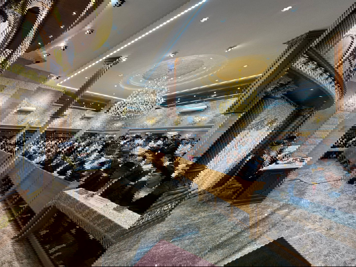 סליחות בקהילת 'היכל מרן'