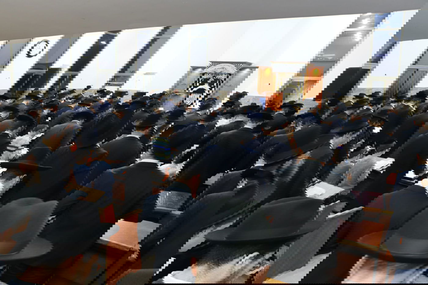 הגר"מ שטרנבוך בסליחות ראשונות