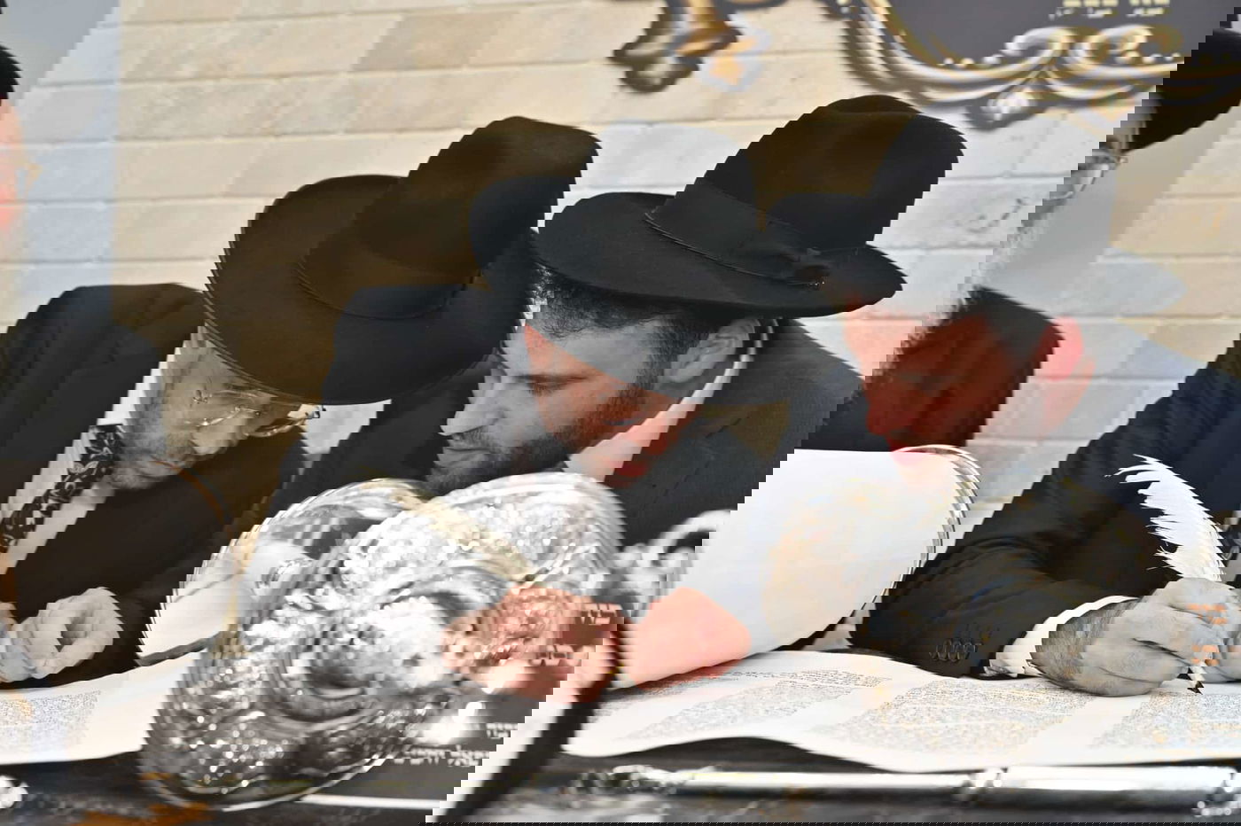 הכנסת ספר תורה בבני ברק לזכר הנופלים ולהשבת החטופים