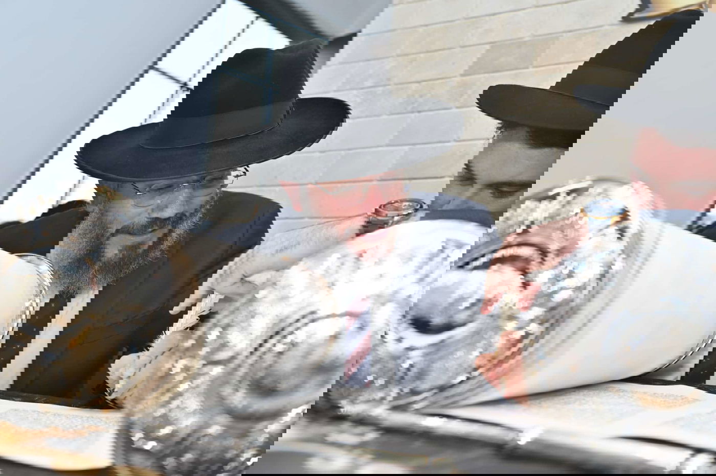 הכנסת ספר תורה בבני ברק לזכר הנופלים ולהשבת החטופים