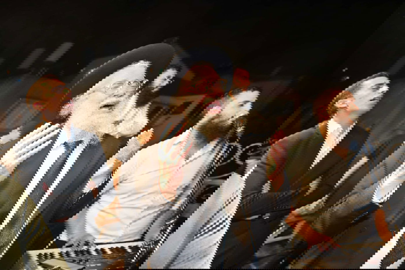 הכנסת ספר תורה בבני ברק לזכר הנופלים ולהשבת החטופים