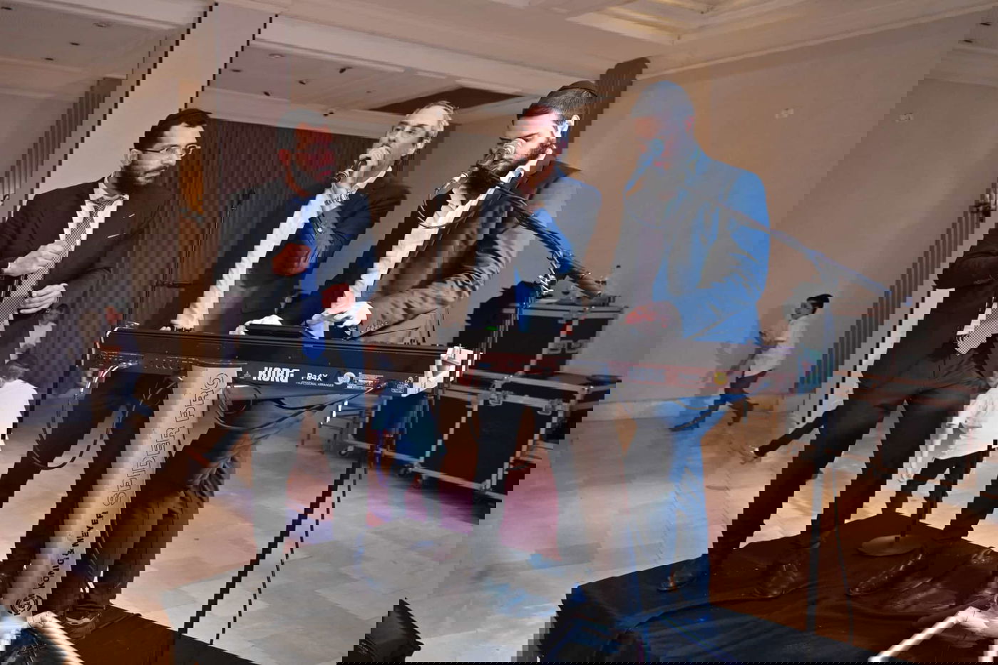 הכנסת ספר תורה בבני ברק לזכר הנופלים ולהשבת החטופים