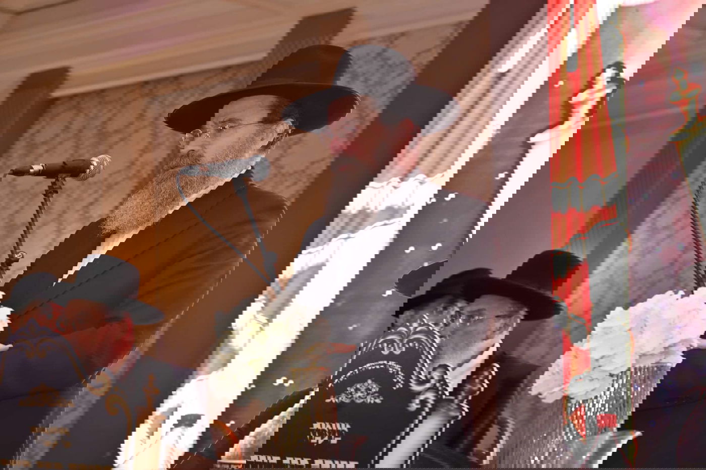 הכנסת ספר תורה בבני ברק לזכר הנופלים ולהשבת החטופים