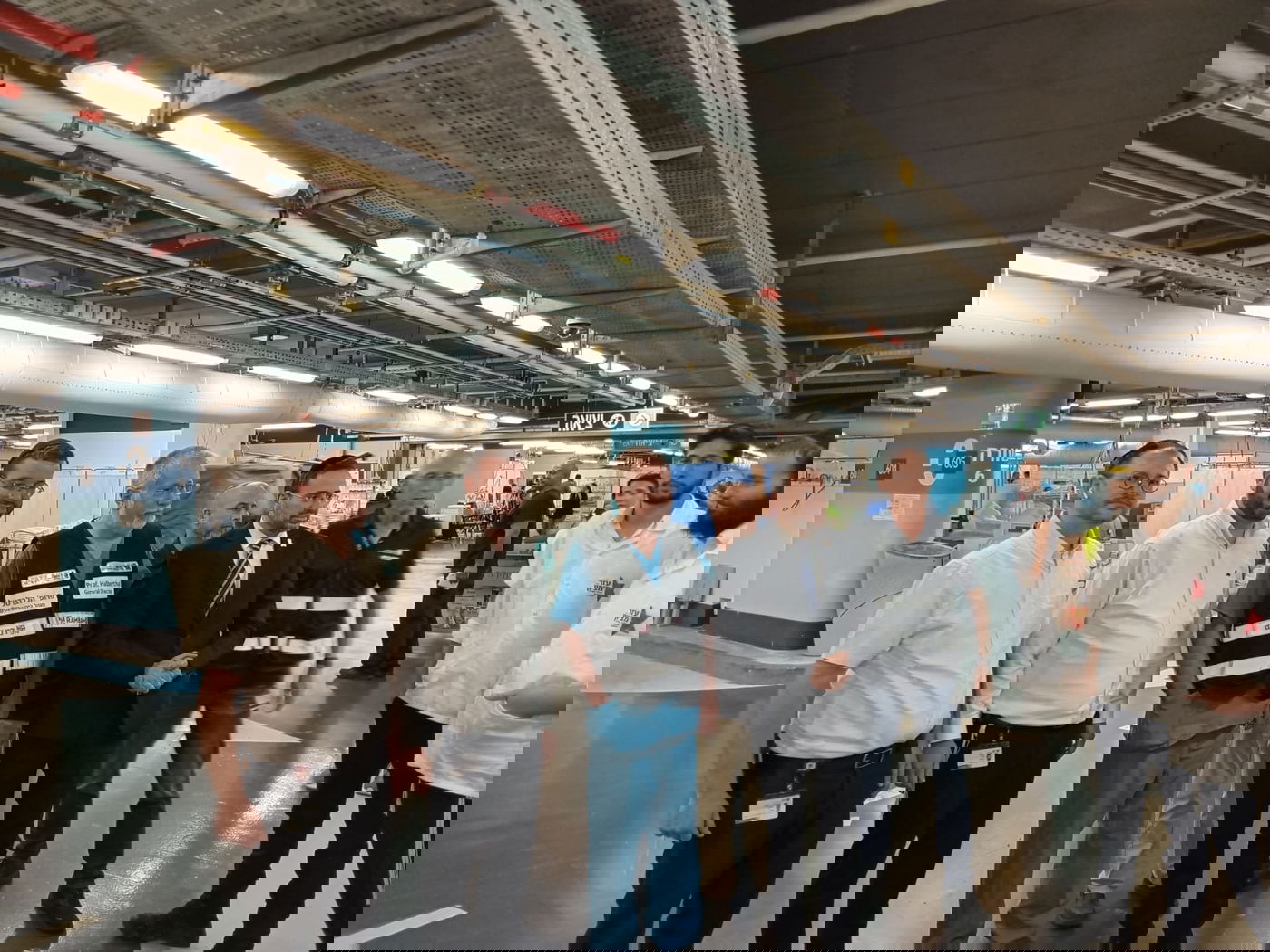 מתנדבי עזר מציון בבתי החולים