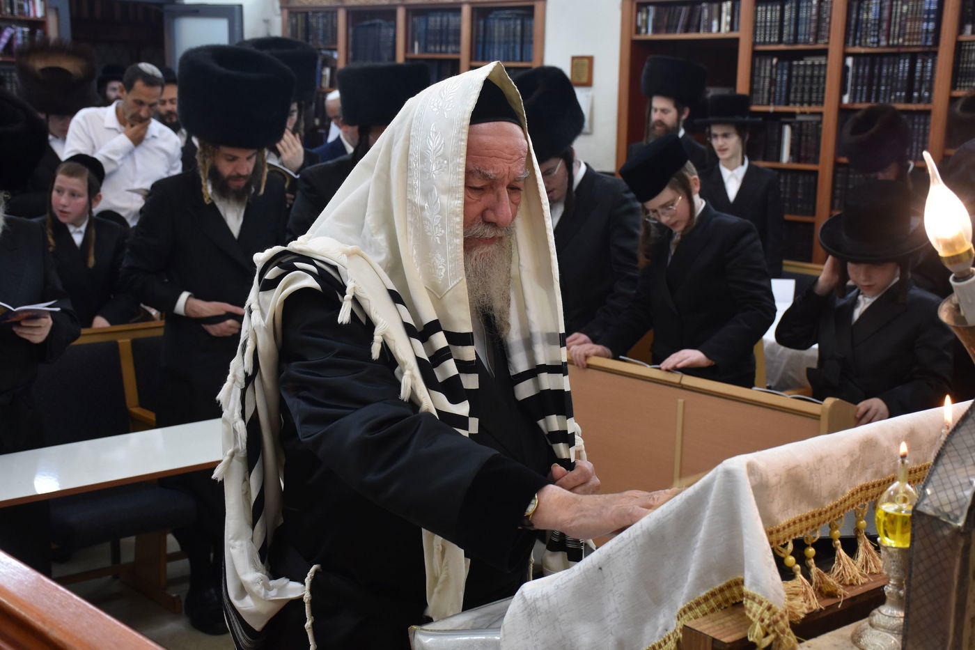 סליחות ראשונות בחצה"ק אשלג