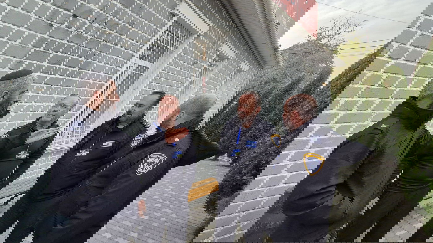 השוטרים בהערכת מצב