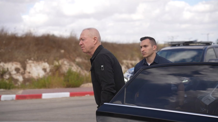 שר הביטחון יואב גלנט בסוללת חץ 3