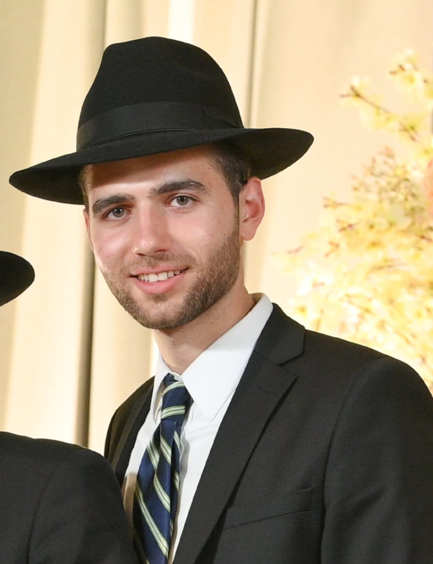 כותב השורות, אליסף כנפו