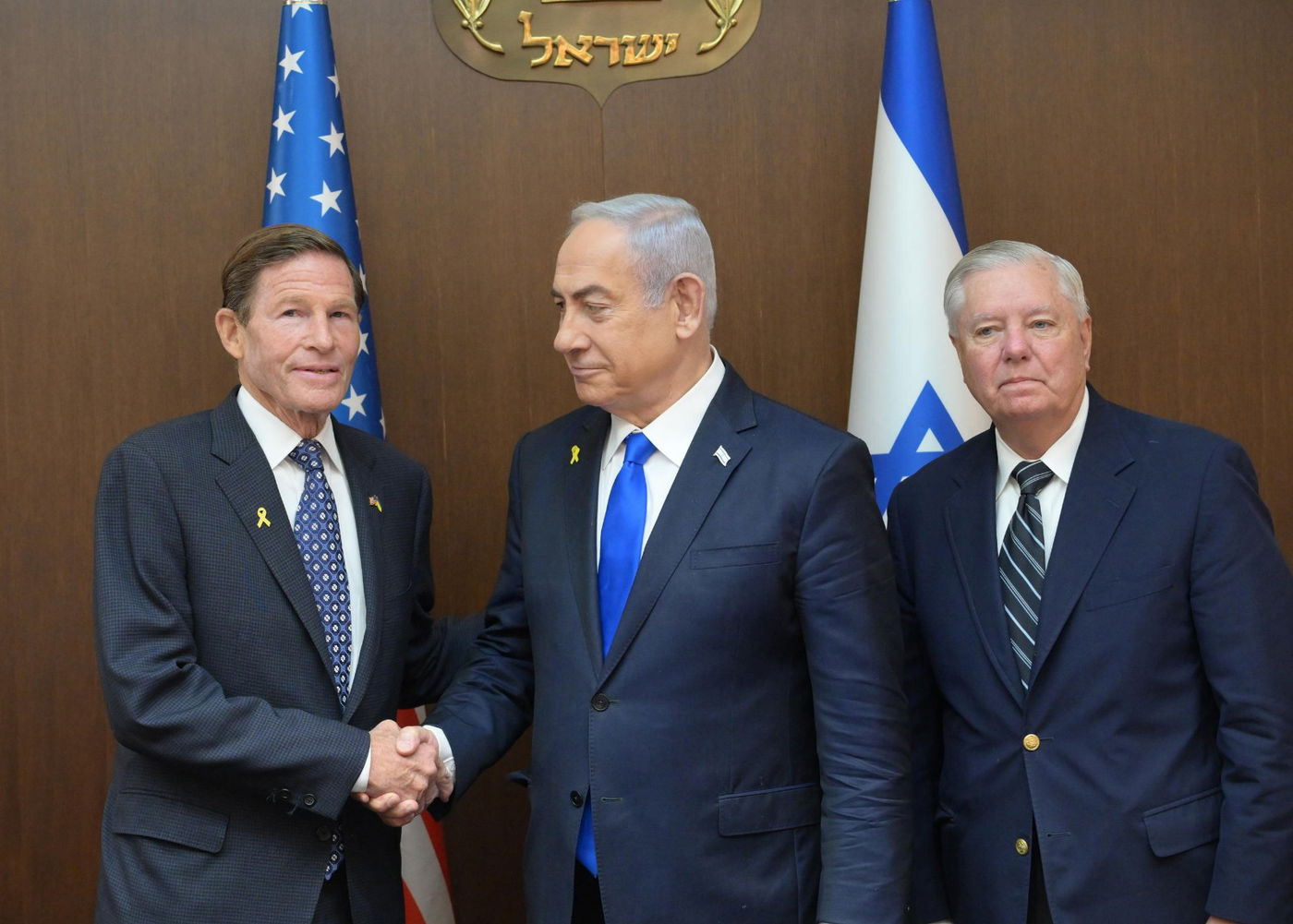 ביקורם של הסנאטורים הבכירים הסתיים בכותל המערבי | תיעוד 