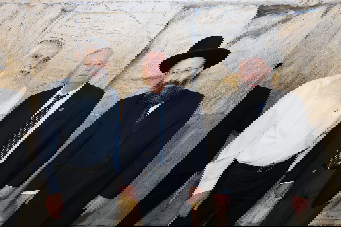 ביקורם של הסנאטורים הבכירים הסתיים בכותל המערבי | תיעוד 