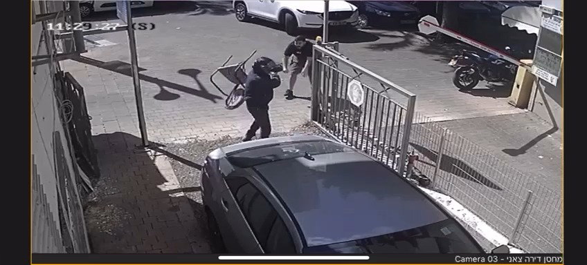 רגע נטרול המחבל בחדרה