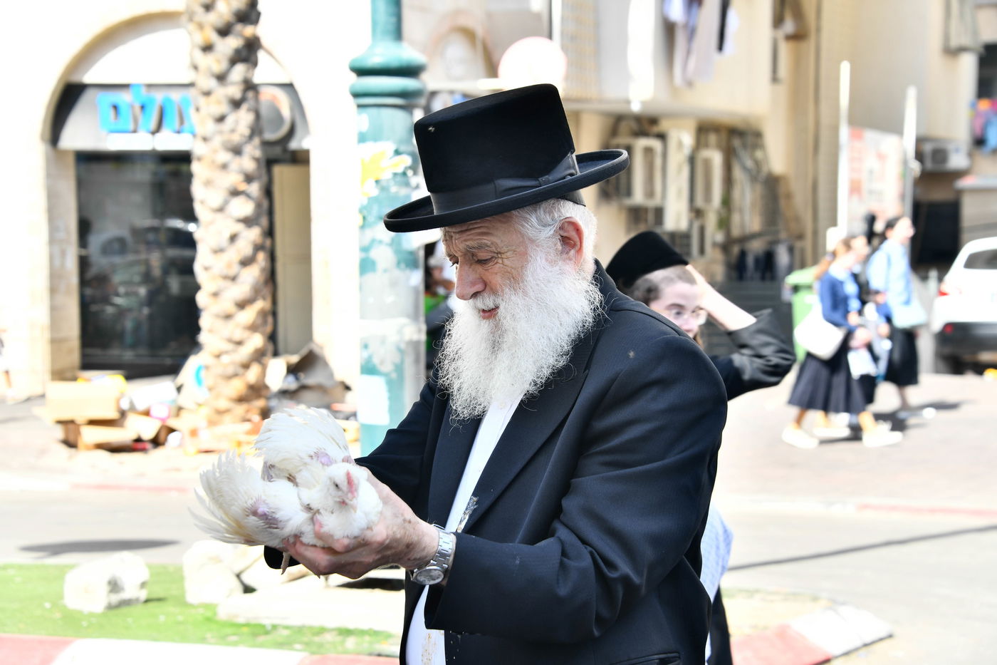 מנהג כפרות בבני ברק 