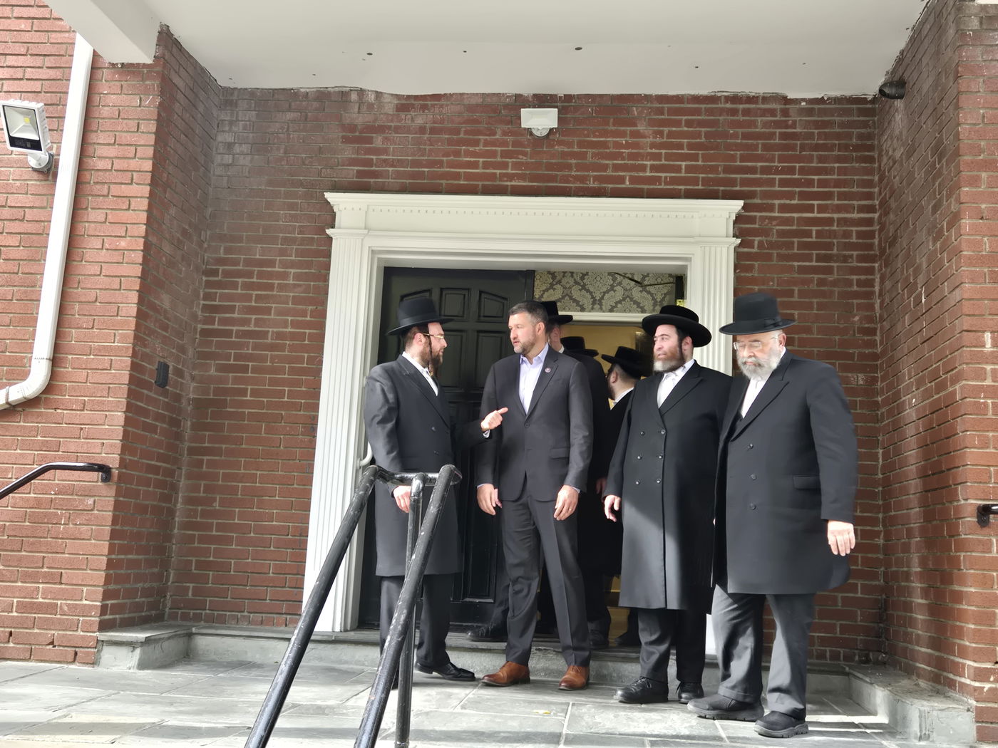 חבר הקונגרס מר פעט רייען בביקור אצל האדמו"ר מסאטמר