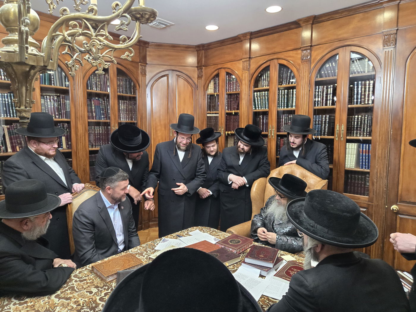 חבר הקונגרס מר פעט רייען בביקור אצל האדמו"ר מסאטמר