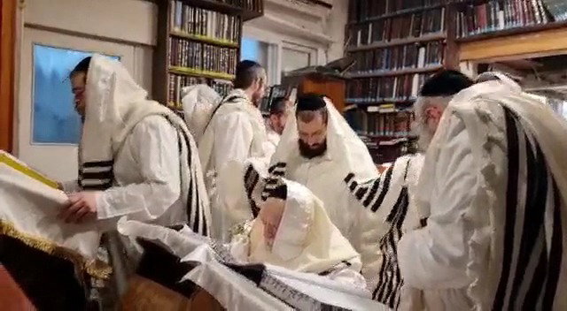 ה'כל נדרי' האחרון של מרן שר התורה רבי חיים קנייבסקי זצוק"ל