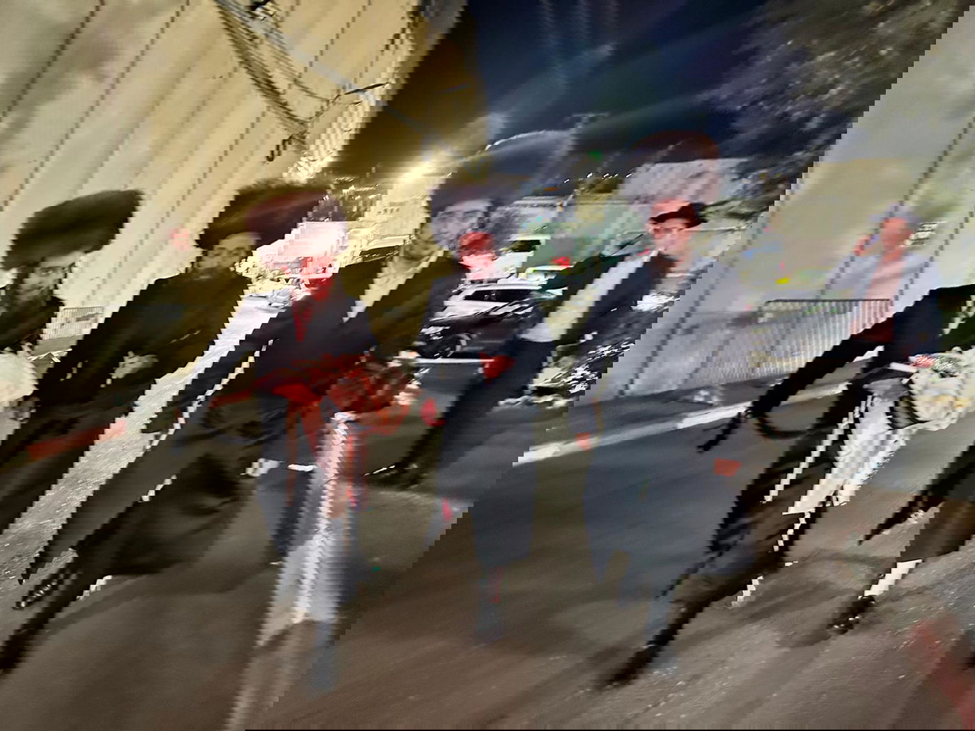 בדרך לסליחות בקבר רחל