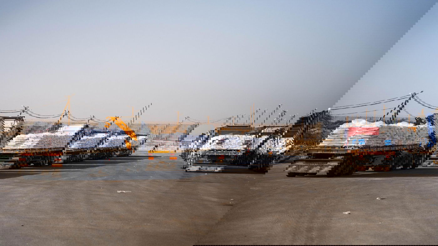 משאיות הסיוע