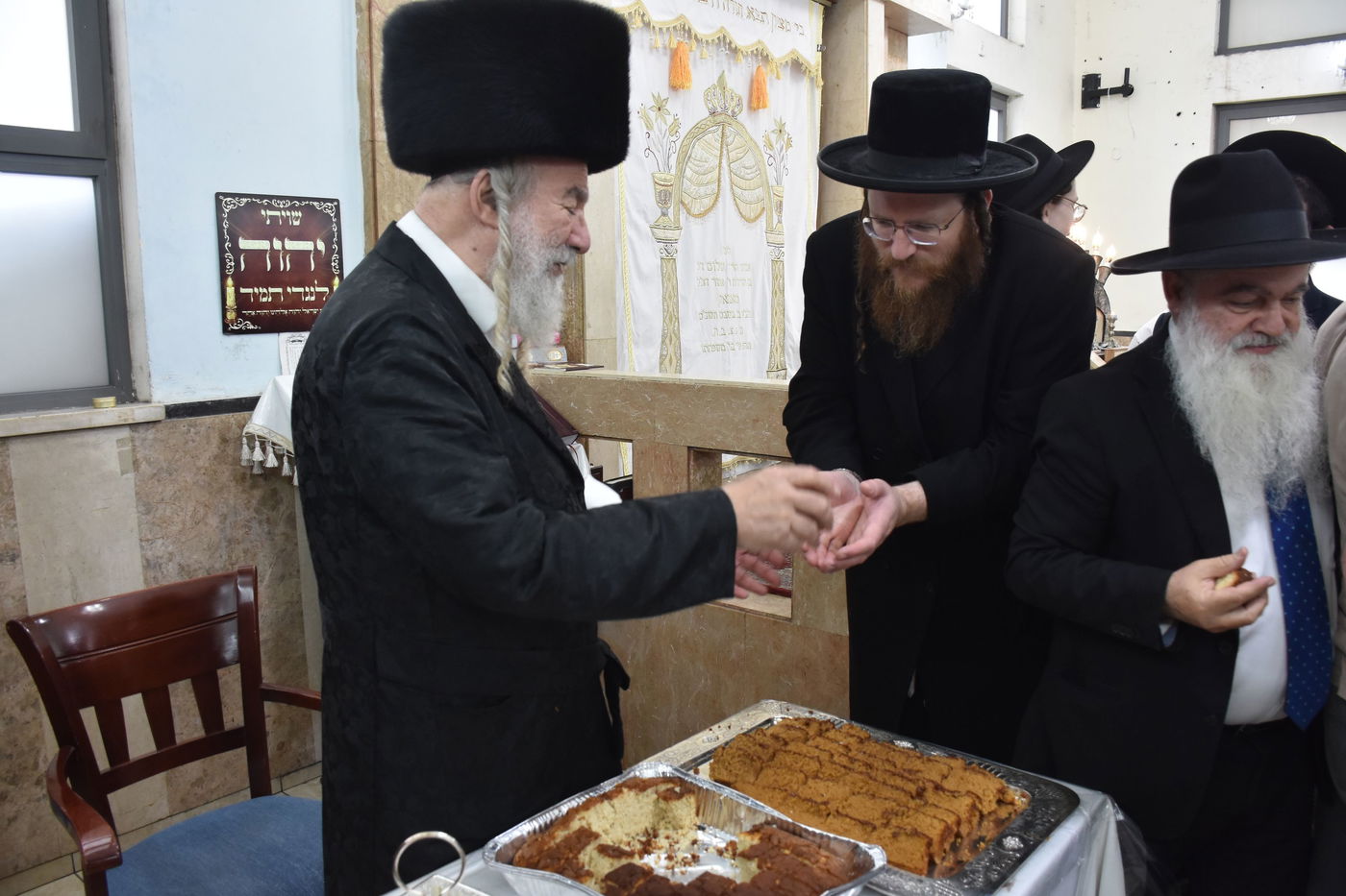 ערב ומוצאי יום כיפור בחצה"ק אשלג