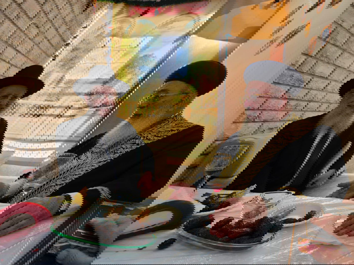 הראש"ל הגרש"מ עמאר עם הראש"ל הגר"ד יוסף בביקור חג