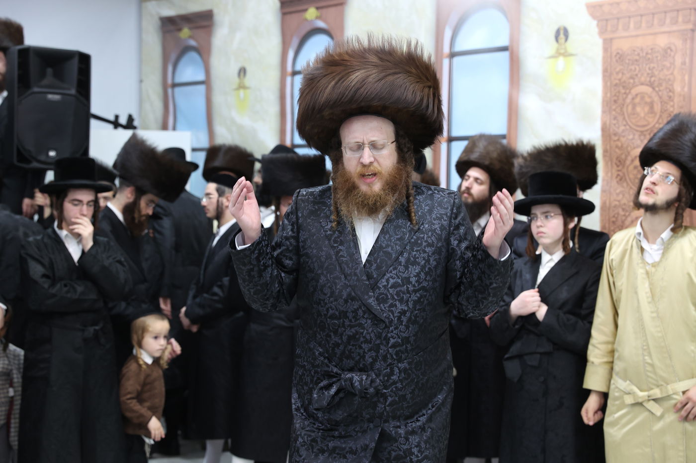 שמחת בית השואבה עם האדמו"ר מספינקא בית שמש ברמת בית שמש ד' 3