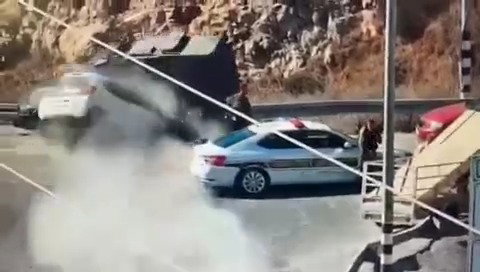 צפו בתיעוד מהנס הבלתי נתפס: מחבל פוגע בעוצמה ברכב צבאי בבנימין