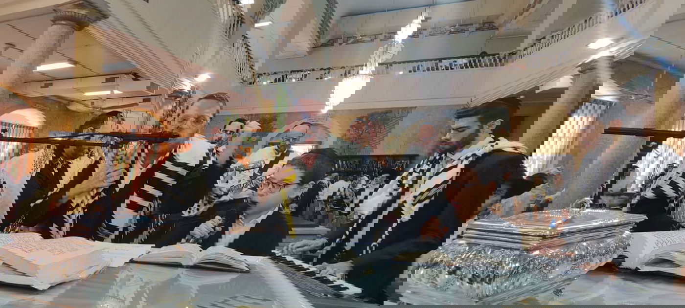 תפילת חול המועד בבית הכנסת הגדול פ"ת 