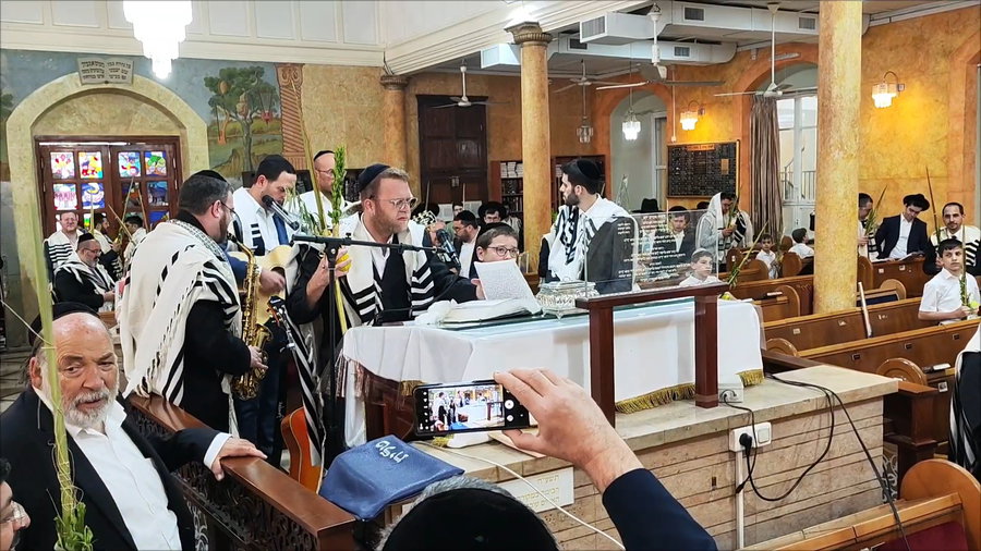 תפילת חג מוזיקלית בפ"ת