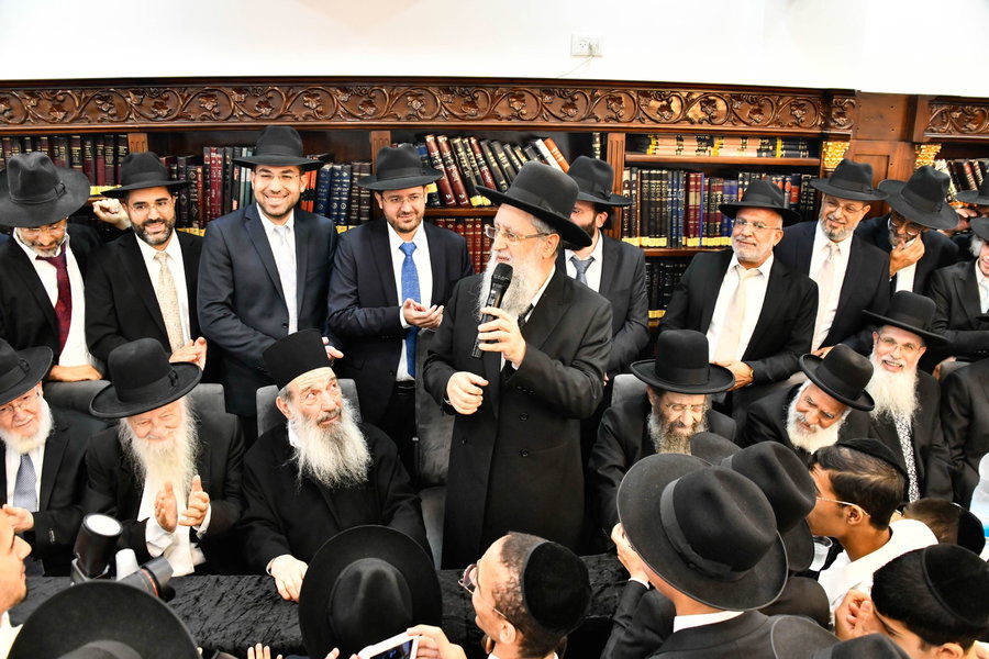הקבלת פני רבו להרב הגאון רבי דוד יוסף, בבני ברק