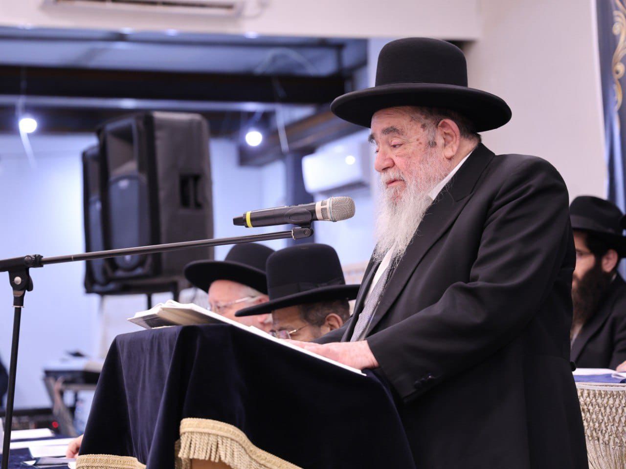 הקבלת פני רבו ברגל - חוה"מ סוכות בבני ברק