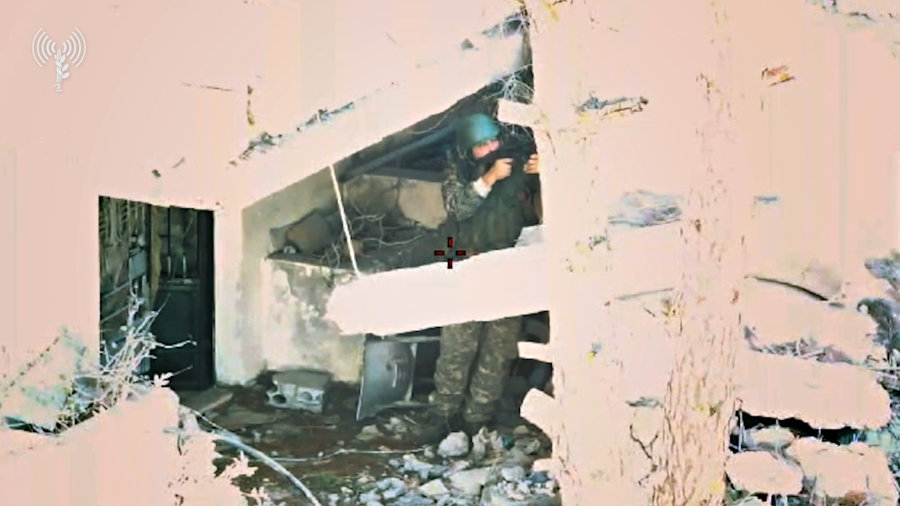 תיעוד של שני המחבלים החמושים שאותרו וחוסלו