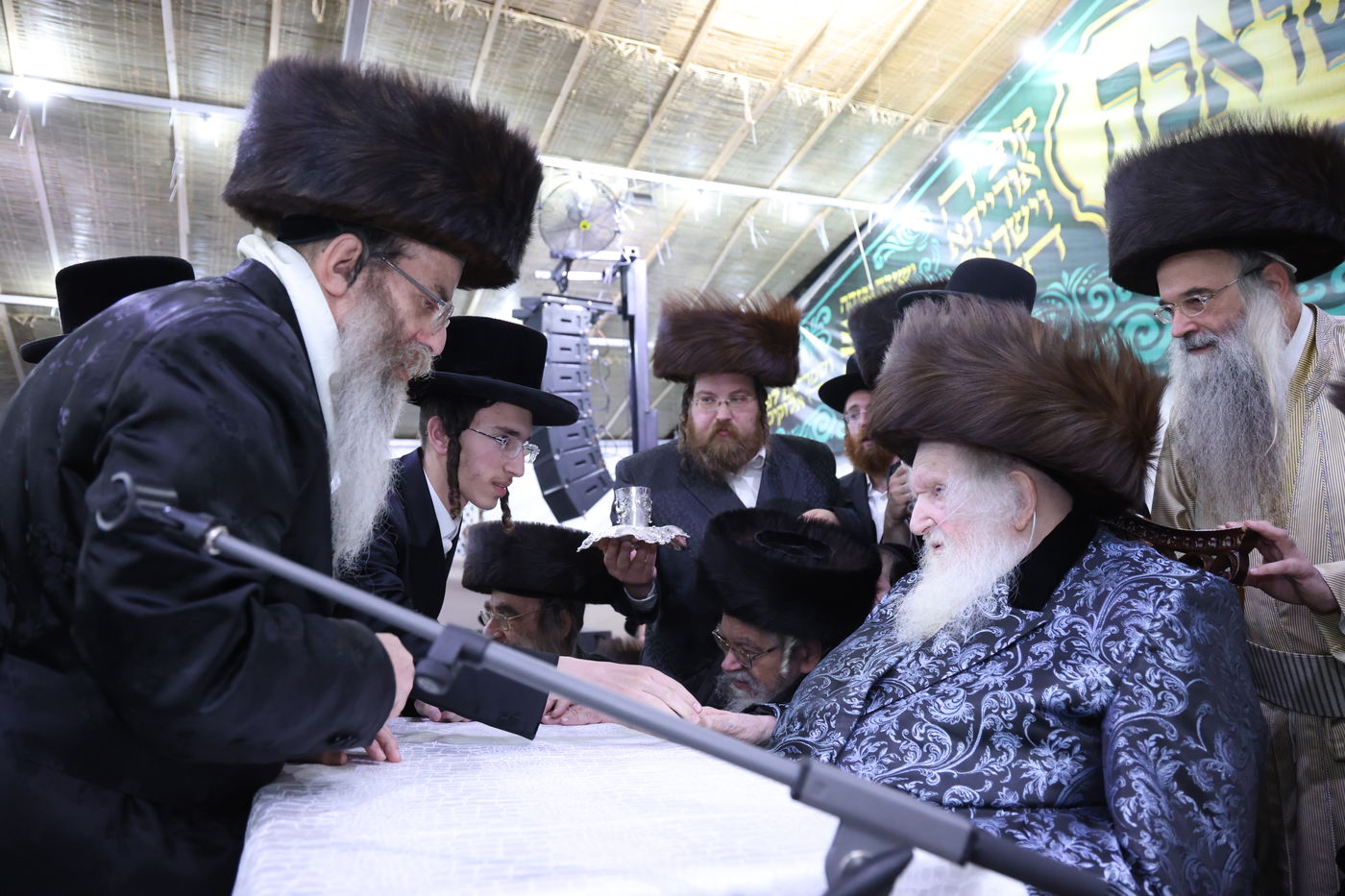 הקבלת פני רבו להגר"מ שטרנבוך - חוה"מ סוכות תשפ"ה 