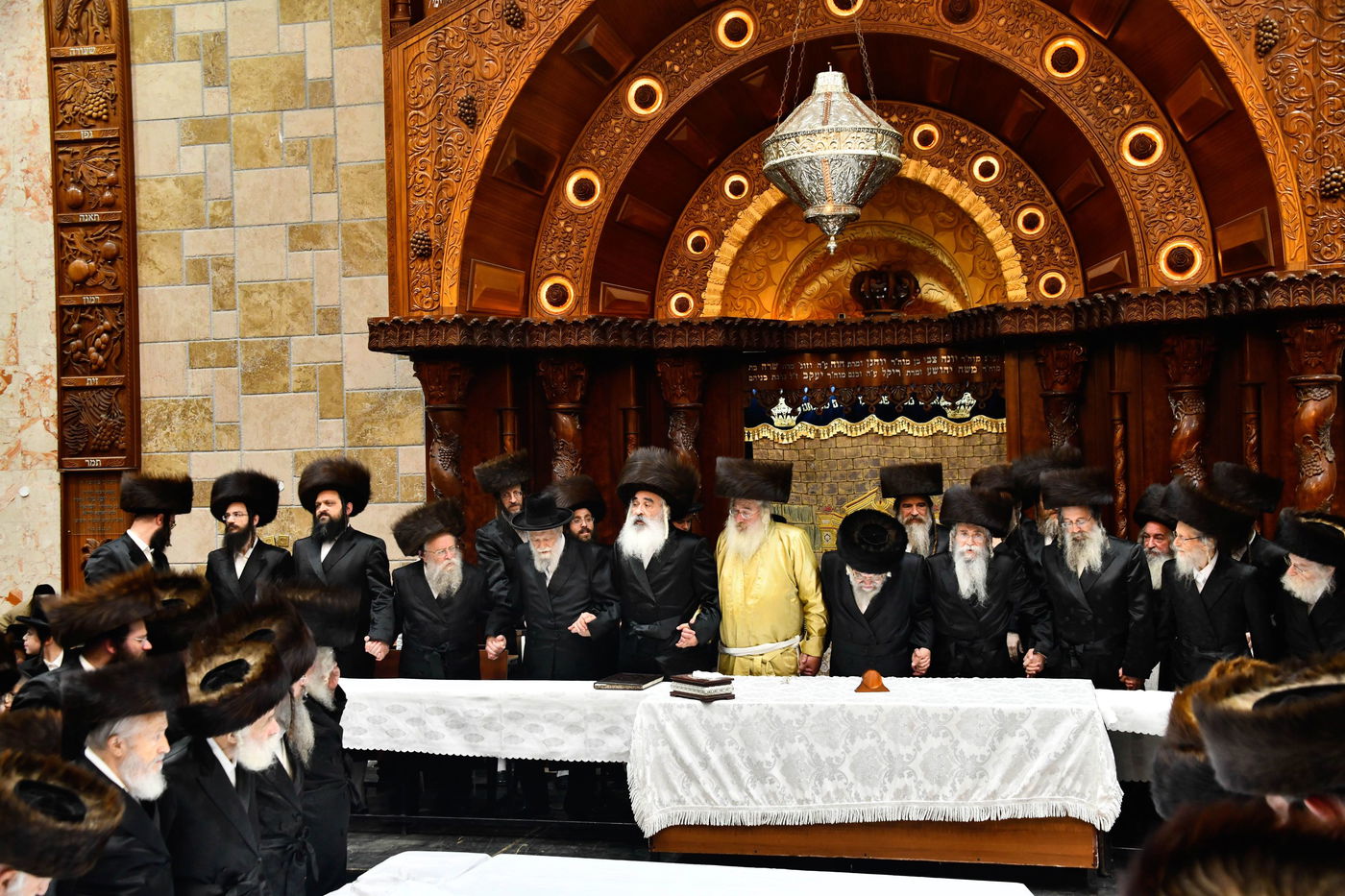 חול המועד סוכות בחצה"ק דושינסקיא