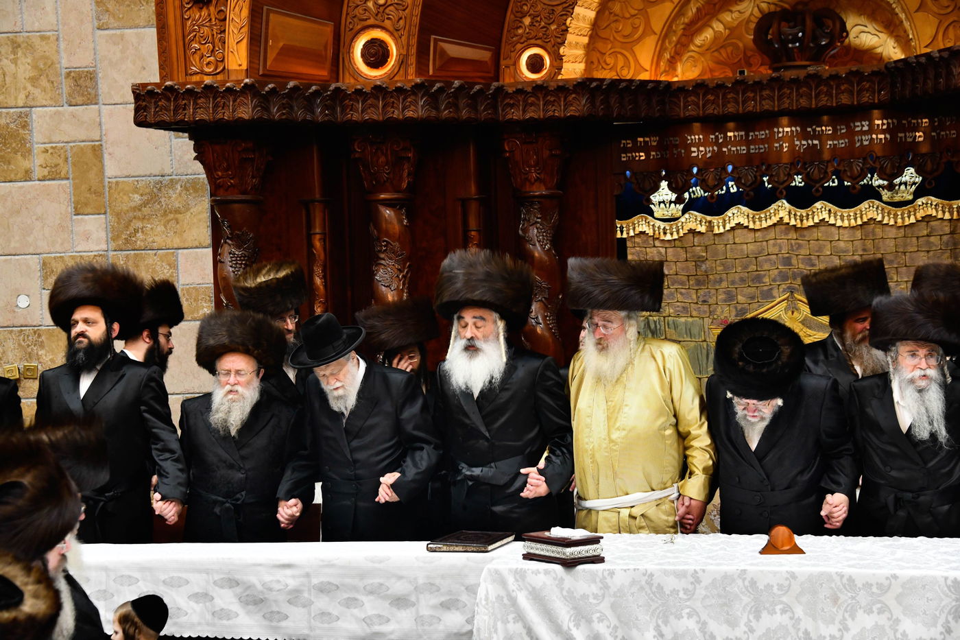 חול המועד סוכות בחצה"ק דושינסקיא