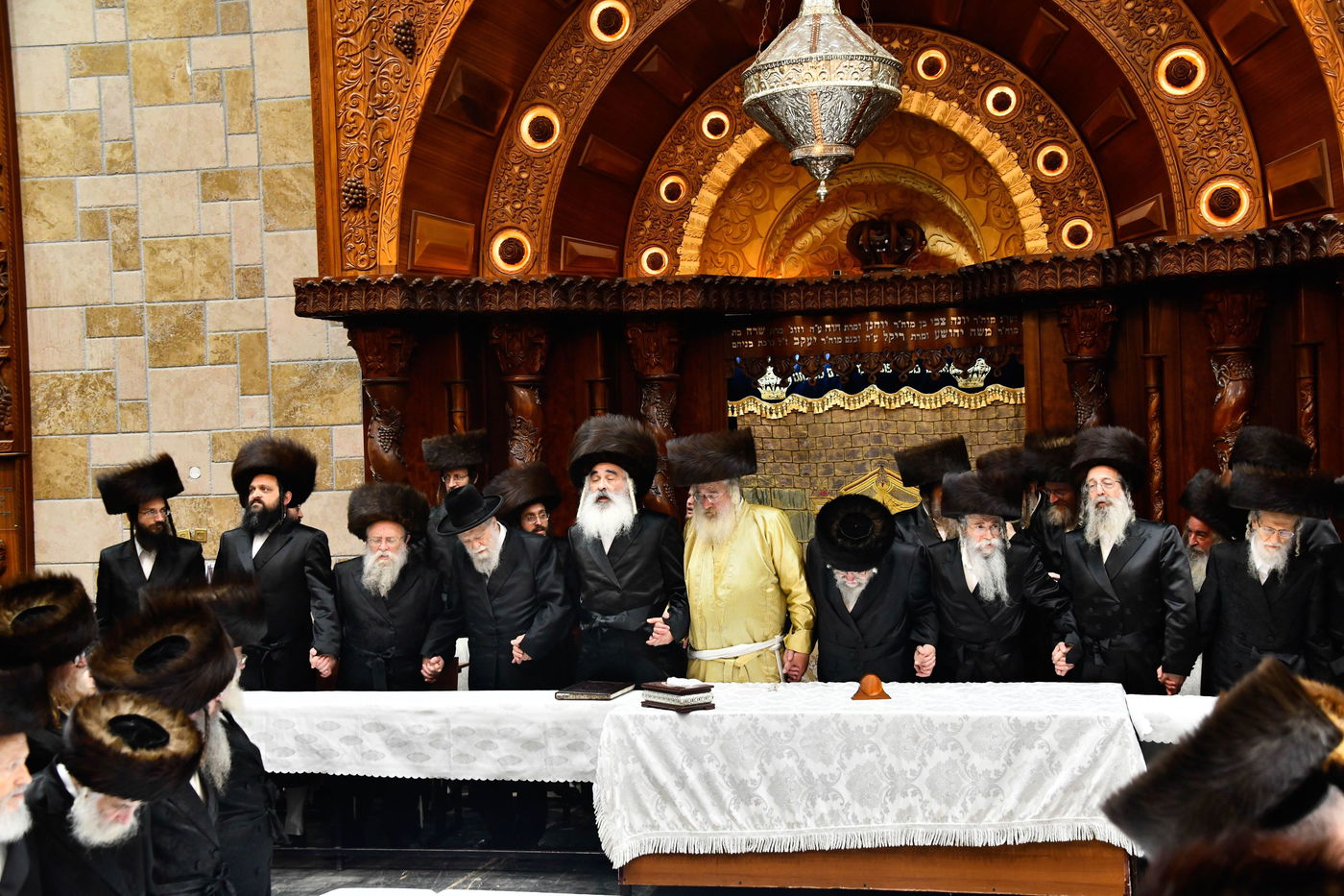 חול המועד סוכות בחצה"ק דושינסקיא