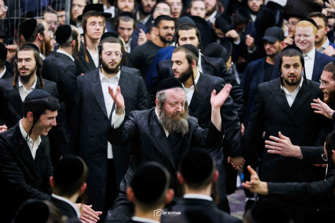 שמחת בית השואבה בישיבת אורייתא 